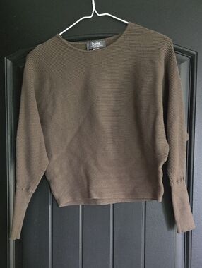 Belldini Dark Olive Green Ribbed Crewneck Sweater